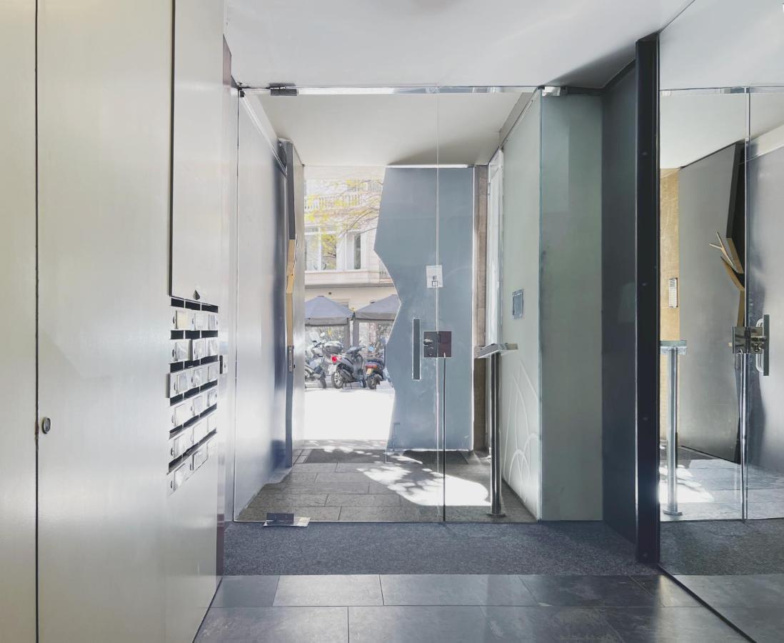 Stay U-Nique Apartments Grandegracia Barcelona Ngoại thất bức ảnh